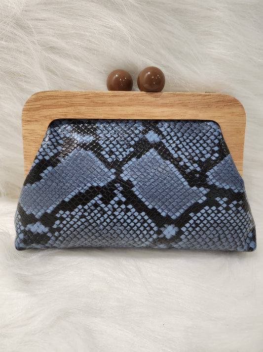 1CB_CAN002; CROSSBODY BLUE/BLACK BAG