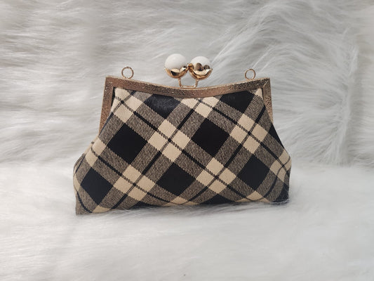1CB_RC003; CROSSBODY BIEGE/BLACK CHECKERED BAG